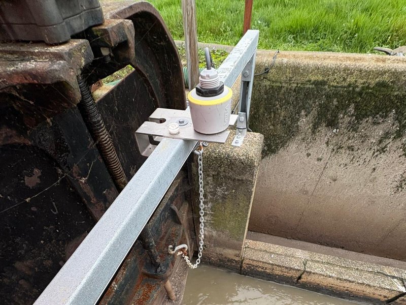 Monitor de duración de vertido certificado MCERTS